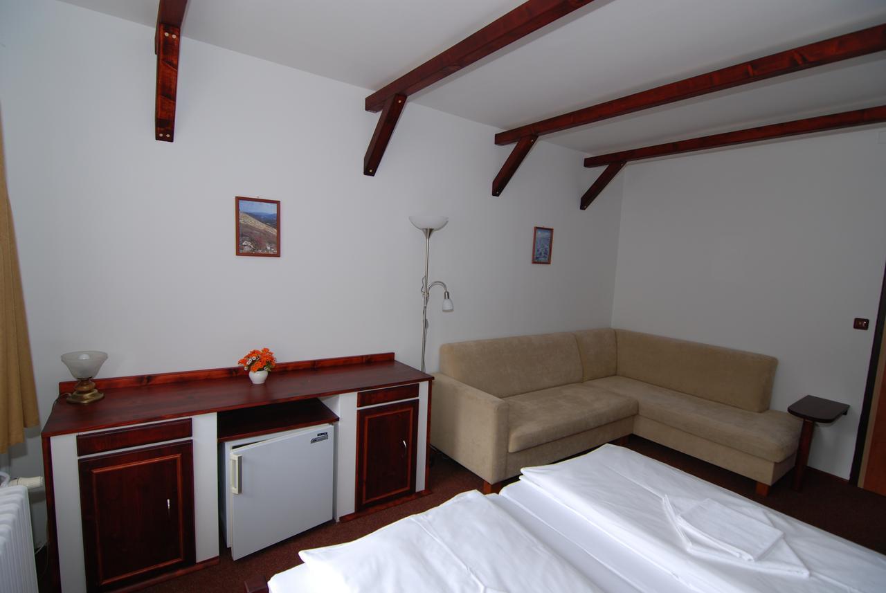 Rodinny "Hotel U Mustku" Desna  Exterior photo